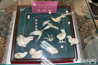 麥秸畫(huà) 草原遺珍，指間生輝——記草原文化遺產(chǎn)日非遺展亮點(diǎn)